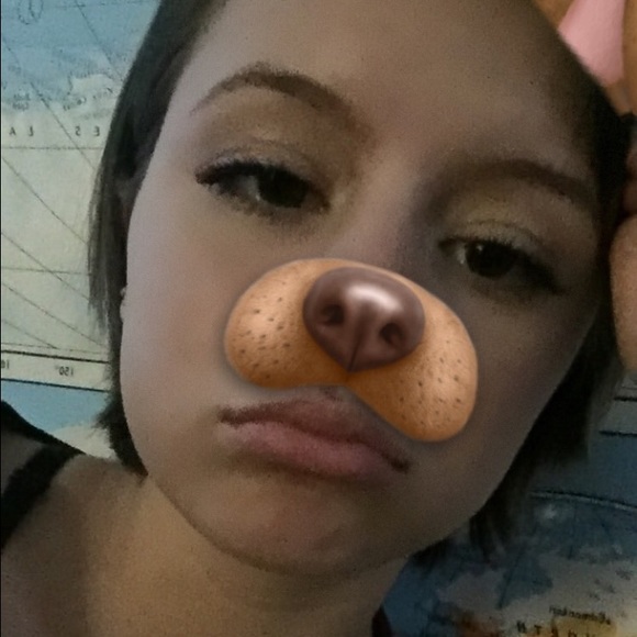 Meet your Posher, Emma