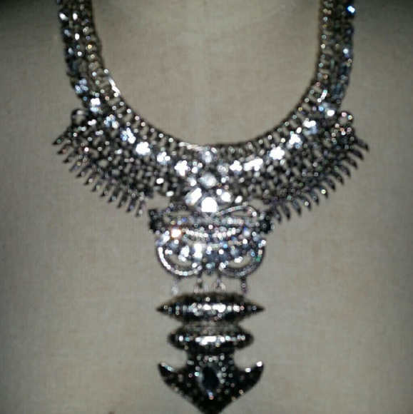 BRAND NEW Fabulous Vintage Coachella Necklace