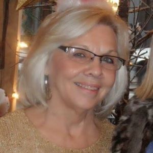 Meet your Posher, Elaine