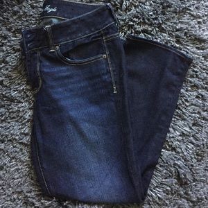 American Eagle Cropped Jeans