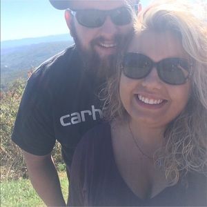 Meet your Posher, Alena