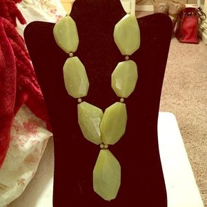 Green stone neckless Don't Know My Stones