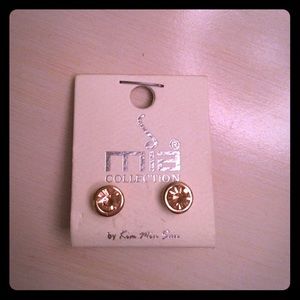 Mia Collection Studs