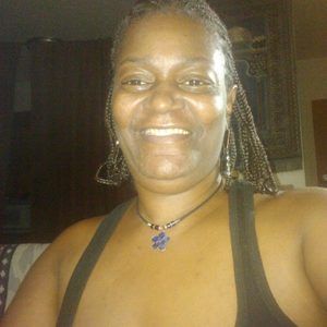 Meet your Posher, Ellen