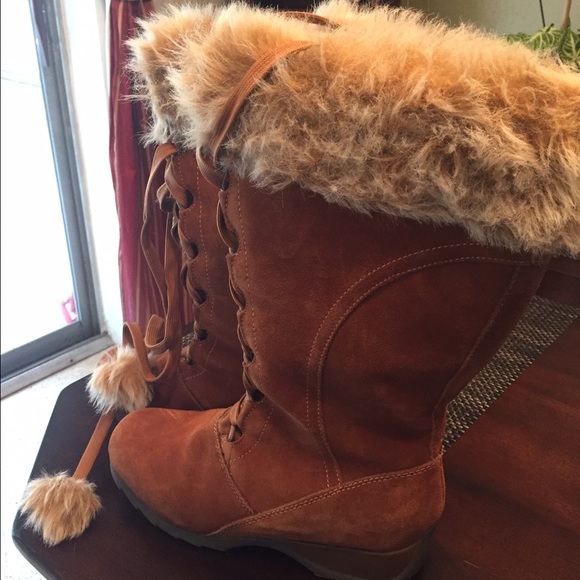 Sporto faux fur trim boots