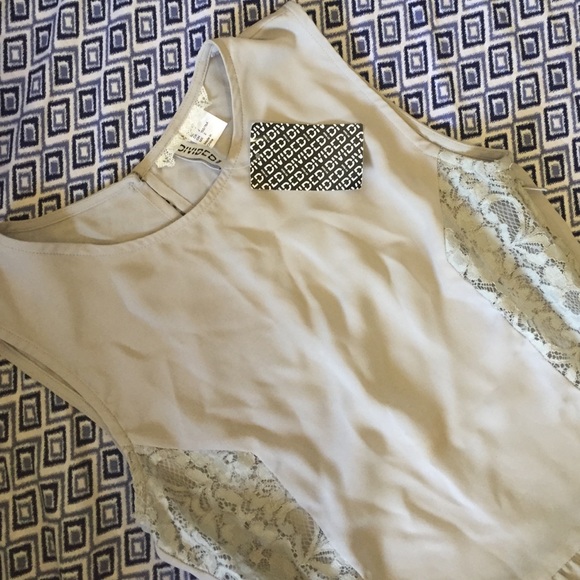 H&M peplum top - Picture 2 of 3