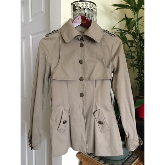 Trench coat - Picture 1 of 4