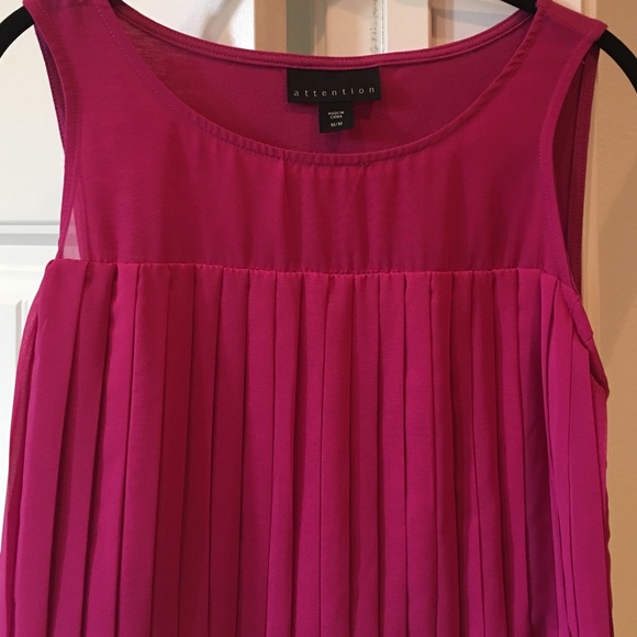Hot pink/ Fuchsia Womens  sleeveless blouse Medium