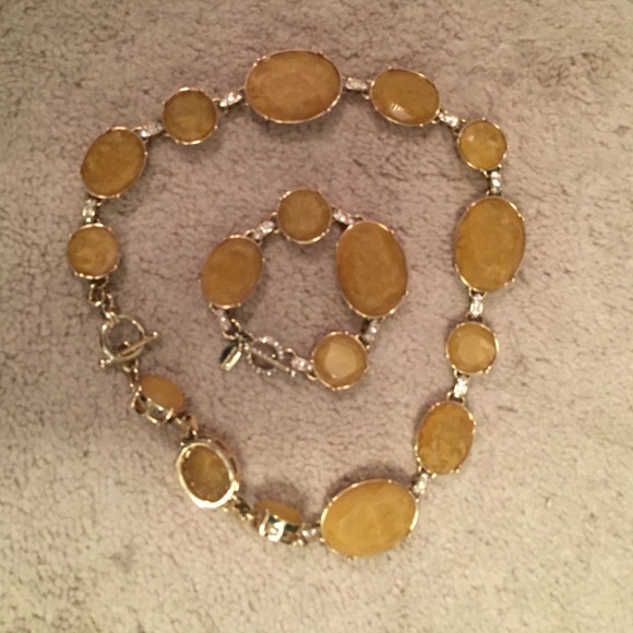 Ann Taylor necklace and bracelet
