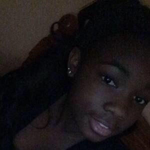 Meet your Posher, Maya