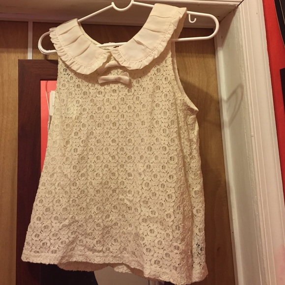 Collared lace blouse