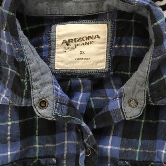 Button up blue flannel - Picture 2 of 2