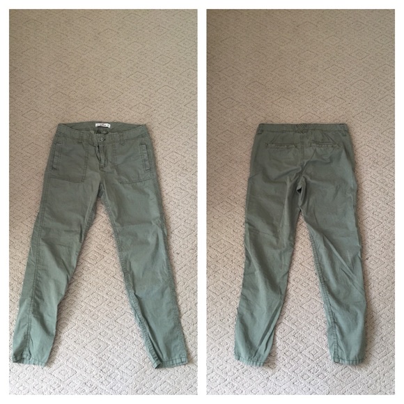 🚫SOLD🚫Hollister Boyfriend Chinos - Picture 3 of 4