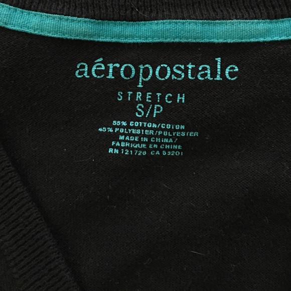 Black Aeropostale sweater - Picture 2 of 2