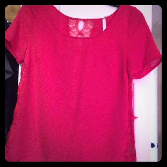 Lauren Conrad top
