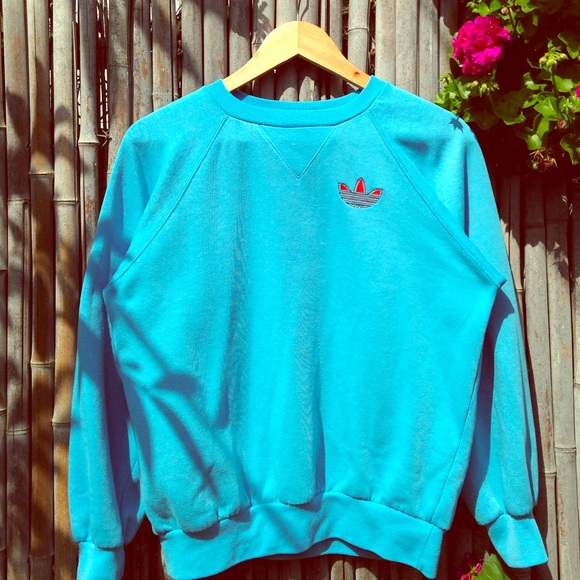 Vintage Adidas sweatshirt