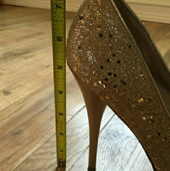 Qupid Pumps - Picture 3 of 3