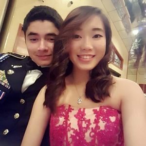 Meet your Posher, Yimin