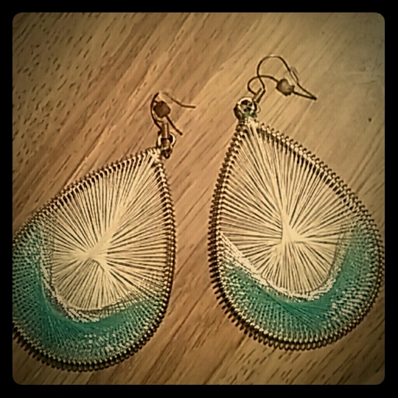 Woven earrings