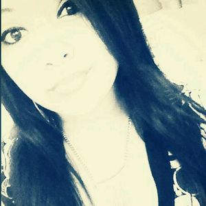 Meet your Posher, Esamona