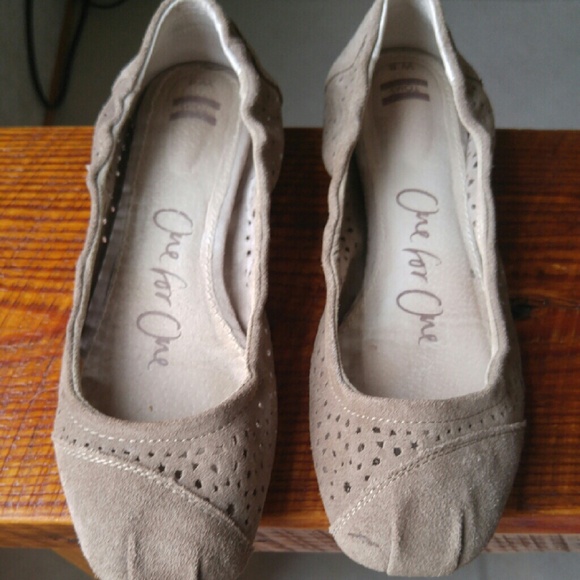 Tom ballet flats
