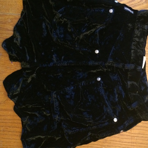 Vintage Velvet Versace Shorts - Picture 4 of 4
