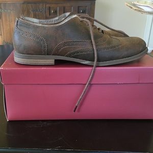 Women's brown oxfords size 7 1/2