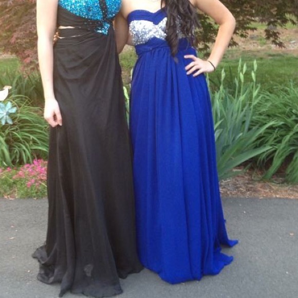 Prom dress! - Picture 1 of 2