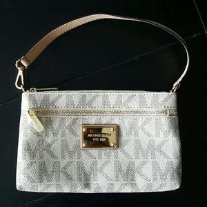 MK wristlet