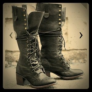 Freebird by Steven Lace up military boot