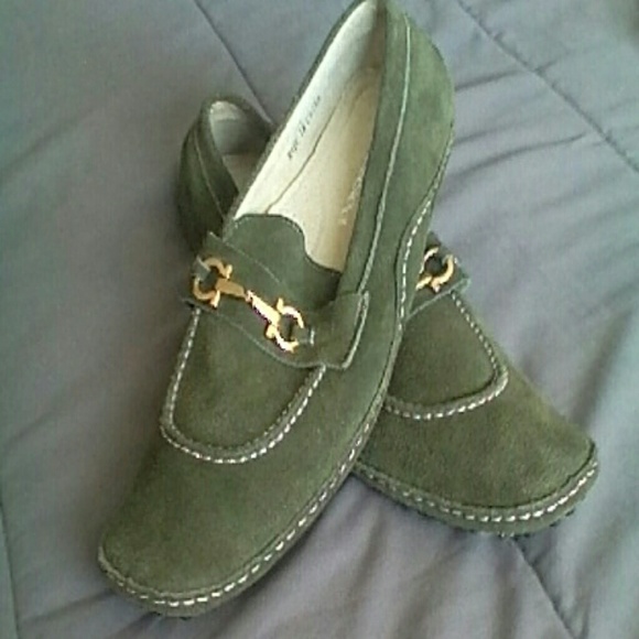 OBSESSED SUEDE LOAFERS GREEN GOLD HARDWARE 11MENS - Picture 2 of 4