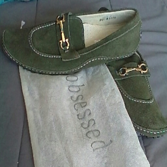 OBSESSED SUEDE LOAFERS GREEN GOLD HARDWARE 11MENS - Picture 3 of 4