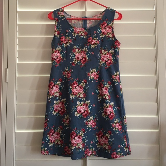 Denim like printed floral dress - Picture 2 of 4