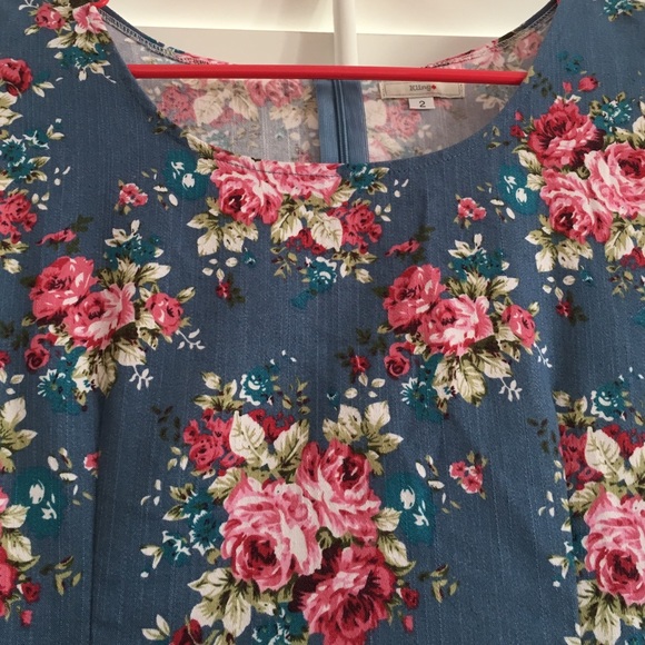 Denim like printed floral dress - Picture 3 of 4
