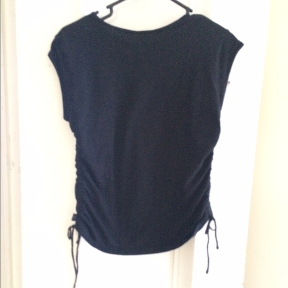 🌷sale🌷 THE NORTH FACE 100% cotton black Tee - Picture 4 of 4