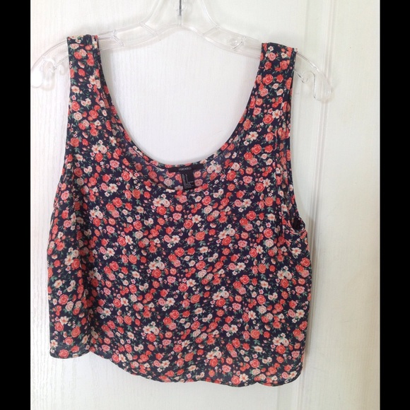 F21 crop chiffon tank, floral, L, navy background