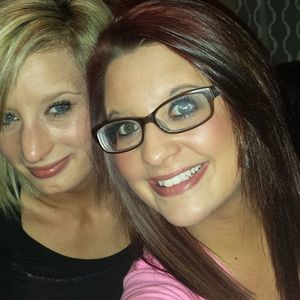 Meet your Posher, Caitlyn