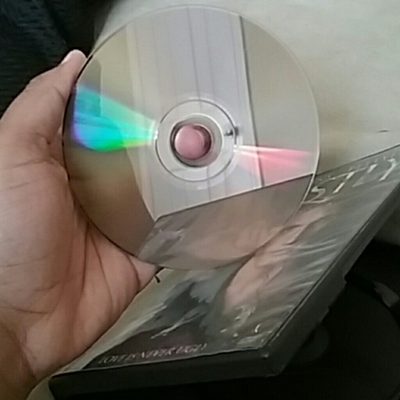 Movie - Picture 3 of 3