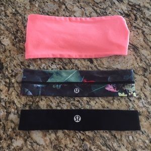 Bundle of lulu lemon headbands!:)