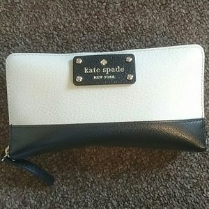 Kate Spade wallet