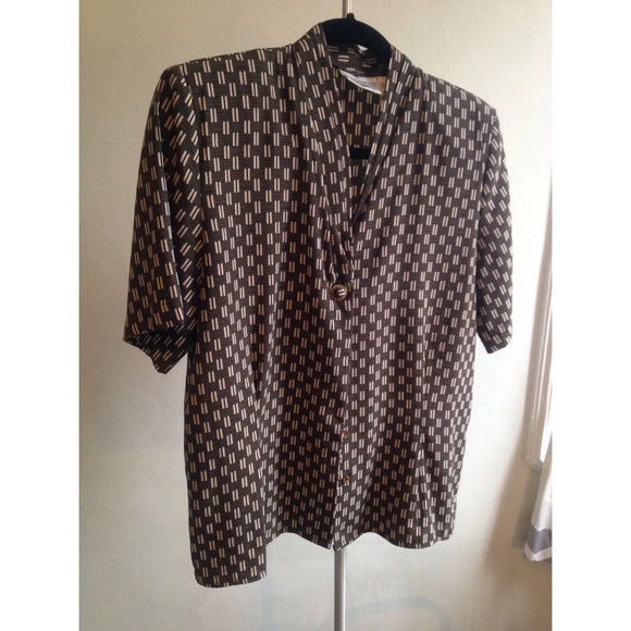 Vintage button down tshirt