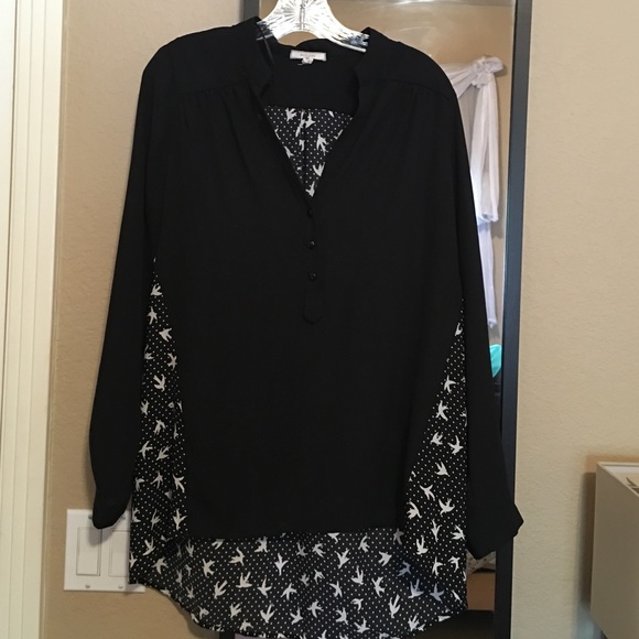 Black high low blouse with bird pattern