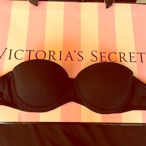 Victoria Secret PINK strapless push up bra