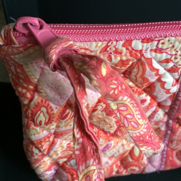 Vera Bradley Pink and Orange sm shoulder bag - Picture 2 of 2