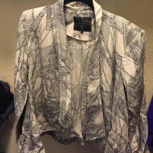 Guess 3/4 sleeve blazer loose fitting