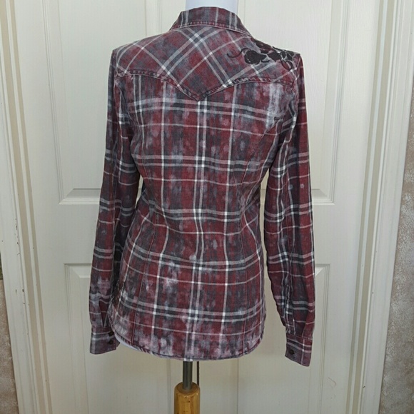 Maurices distressed Flannel Shirt - Picture 4 of 8