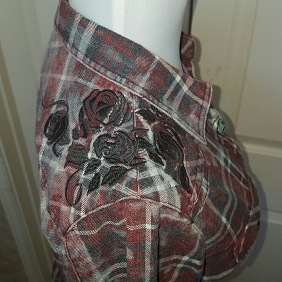 Maurices distressed Flannel Shirt - Picture 6 of 8