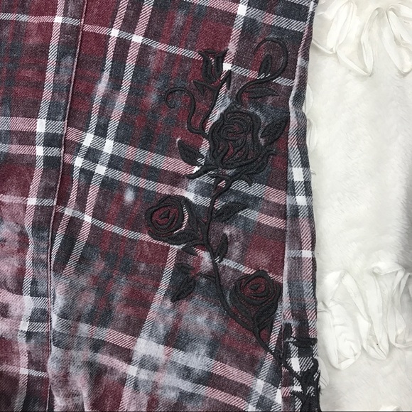 Maurices distressed Flannel Shirt - Picture 7 of 8
