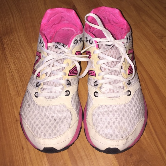 New Balance Sneakers great condition