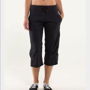 Lulu lemon dance studio crop size 6